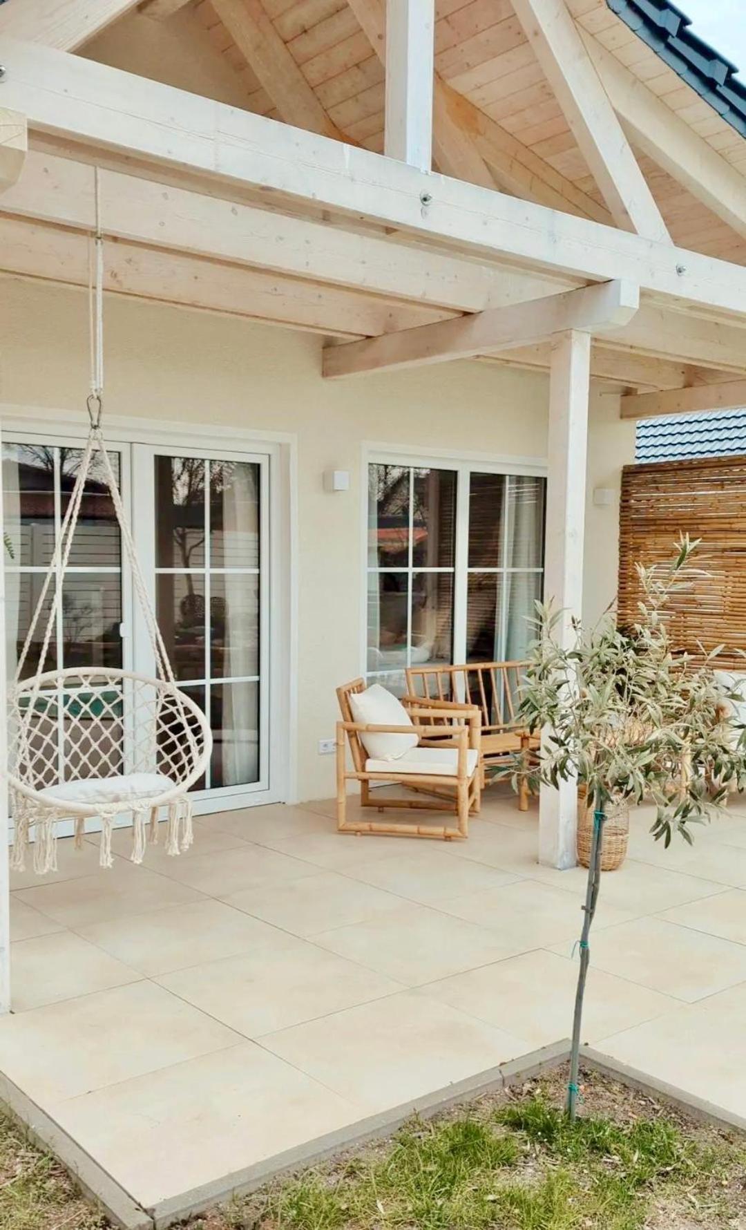Mabe Villa Lauta ภายนอก รูปภาพ